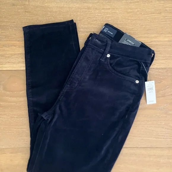 GAP Navy Dark Blue Soft Vintage Slim Stretch Velvet Jeans 4/27 Short - Picture 2 of 5
